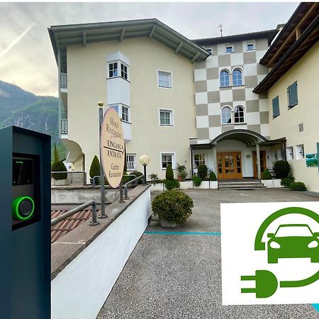 Hotel Turmwirt Ora / Auer Екстер'єр фото